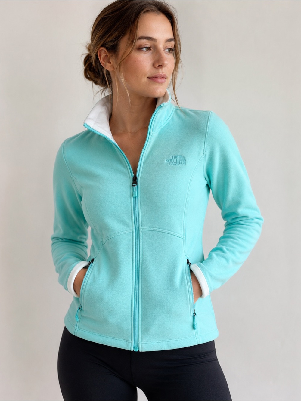The North Face Women’s Mint Green Full Zip Fleece Jacket Size Small